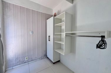 Apartamento &agrave; venda - 80m&sup2; - Centro