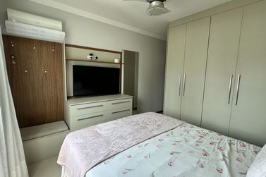 Apartamento &agrave; venda - 140m&sup2; - Centro