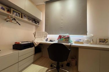 Apartamento &agrave; venda - 171m&sup2; - Meia Praia