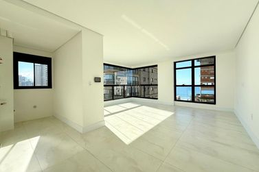 Apartamento &agrave; venda - 117m&sup2; - 