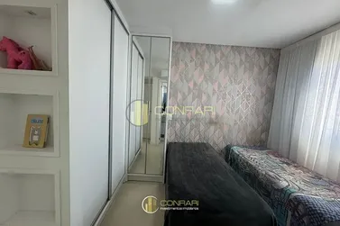 Apartamento &agrave; venda - 110m&sup2; - Meia Praia