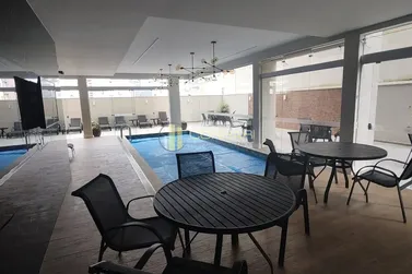 Apartamento &agrave; venda - 18250m&sup2; - meia praia