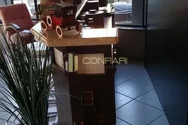 Apartamento &agrave; venda - 130m&sup2; - Meia Praia