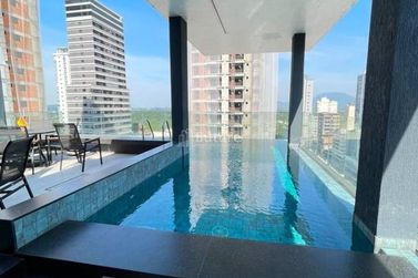 Apartamento &agrave; venda - Meia Praia
