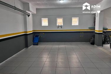 Apartamento para alugar - 130m&sup2; - Centro