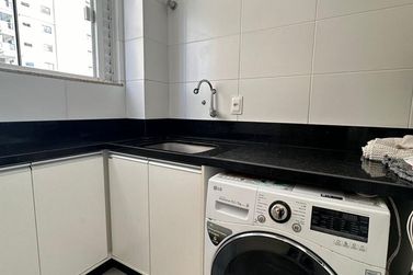 Apartamento &agrave; venda - 100m&sup2; - Meia Praia