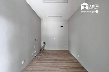 Sala Comercial para alugar - 258m&sup2; - Pioneiros