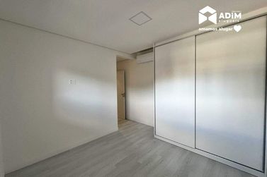 Apartamento para alugar - 107m&sup2; - Praia Brava de Itaja&iacute;