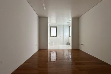 Apartamento &agrave; venda - 330m&sup2; - Praia Brava