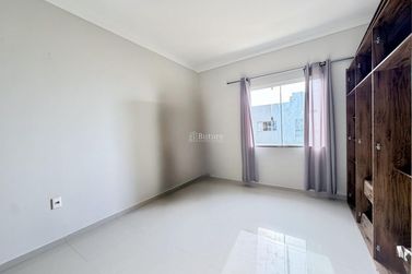 Casa &agrave; venda - 170m&sup2; - 