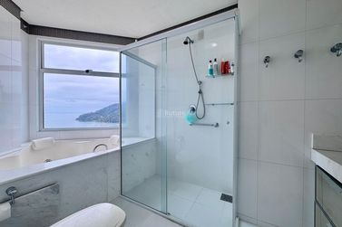 Apartamento &agrave; venda - 185m&sup2; - Barra Sul