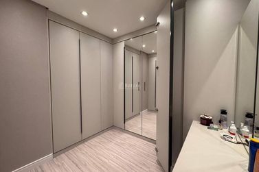 Apartamento &agrave; venda - Meia Praia