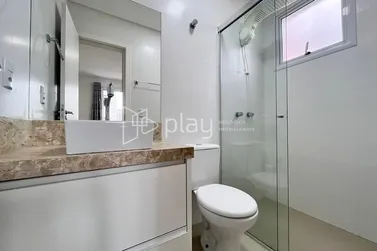 Apartamento &agrave; venda - 110m&sup2; - Meia Praia