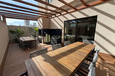 Apartamento &agrave; venda - 103m&sup2; - meia praia