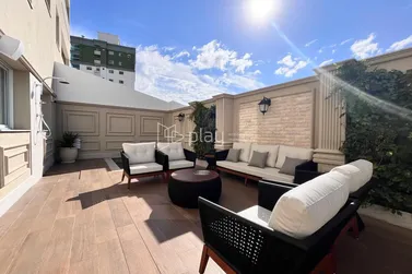 Apartamento &agrave; venda - 165m&sup2; - Centro
