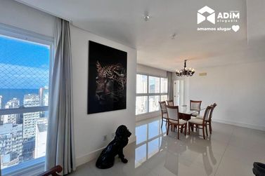 Apartamento para alugar - 182m&sup2; - Centro
