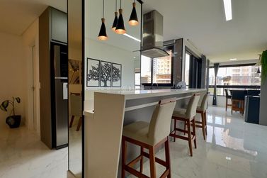 Apartamento &agrave; venda - 136m&sup2; - 