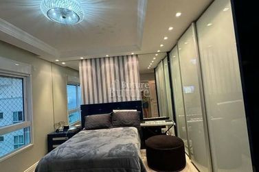 Apartamento &agrave; venda - Meia Praia
