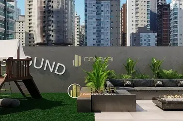 Apartamento &agrave; venda - 122m&sup2; - Meia Praia