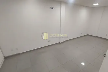 Sala Comercial para alugar - 125m&sup2; - Meia Praia