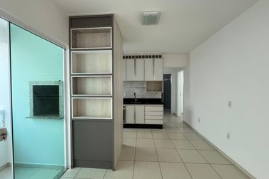 Apartamento para alugar - 60m&sup2; - Santa Regina