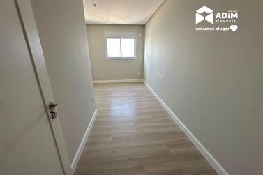 Apartamento para alugar - 170m&sup2; - Centro