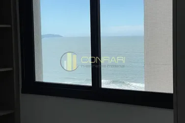 Apartamento para alugar - 94m&sup2; - Meia Praia