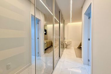 Apartamento &agrave; venda - Meia Praia