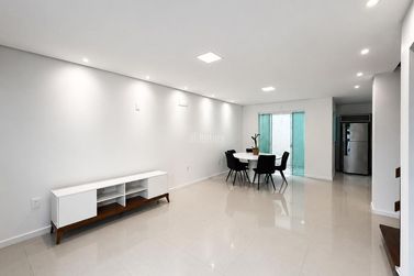 Casa &agrave; venda - 189m&sup2; - Praia dos Amores