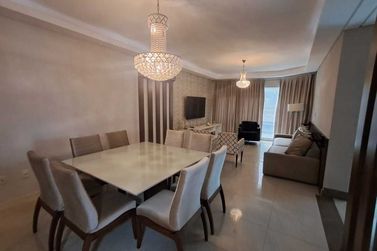 Apartamento &agrave; venda - 301m&sup2; - Meia Praia