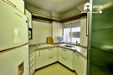 Apartamento para alugar - 117m&sup2; - Centro