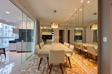 Apartamento &agrave; venda - 167m&sup2; - Meia Praia
