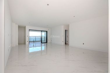 Apartamento &agrave; venda - 180m&sup2; - Centro