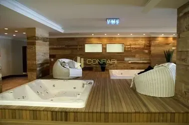 Apartamento &agrave; venda - 270m&sup2; - Meia Praia