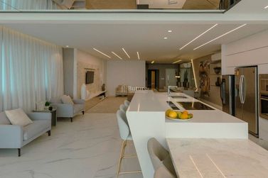 Apartamento &agrave; venda - 447m&sup2; - Centro