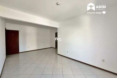 Apartamento para alugar - 65m&sup2; - Tabuleiro