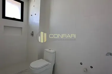 Apartamento &agrave; venda - 179m&sup2; - Meia Praia