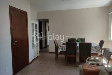 Apartamento &agrave; venda - 95m&sup2; - Meia Praia