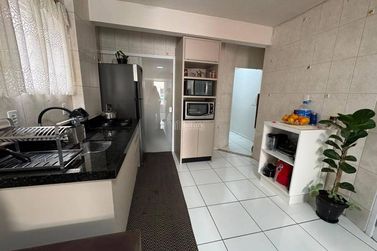 Apartamento &agrave; venda - Meia Praia