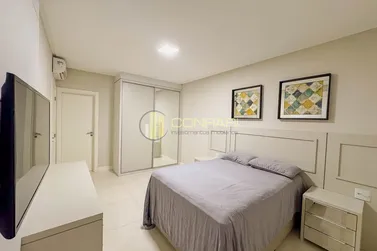 Apartamento &agrave; venda - 185m&sup2; - MEIA PRAIA