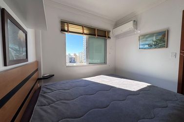 Apartamento &agrave; venda - 115m&sup2; - Centro