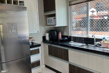 Apartamento para alugar - 110m&sup2; - Meia Praia