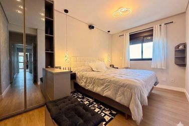 Apartamento &agrave; venda - 120m&sup2; - Centro
