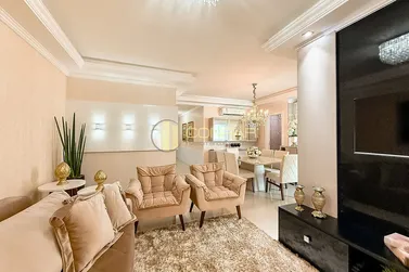 Apartamento &agrave; venda - 1589m&sup2; - meia praia
