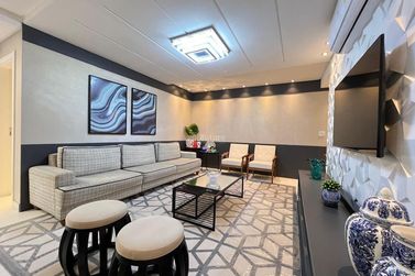 Apartamento &agrave; venda - 123m&sup2; - Meia Praia