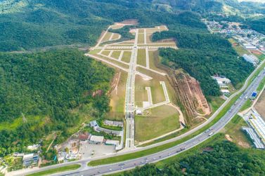 Terreno &agrave; venda - 300m&sup2; - V&aacute;rzea do Ranchinho