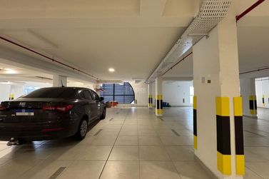 Apartamento &agrave; venda - 208m&sup2; - Centro