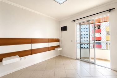 Apartamento &agrave; venda - 126m&sup2; - Centro