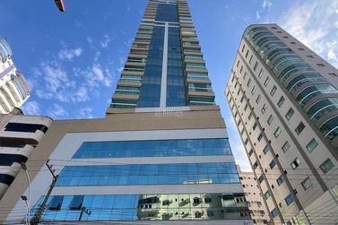 Apartamento &agrave; venda - 306m&sup2; - Andorinha