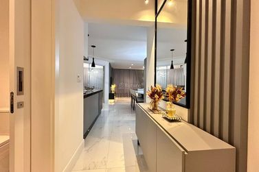 Apartamento &agrave; venda - 129m&sup2; - Meia Praia